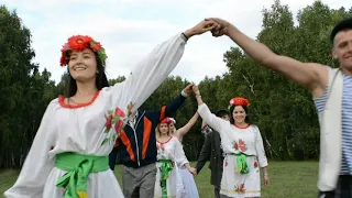 Креативное поздравление от друзей на свадьбе!!!