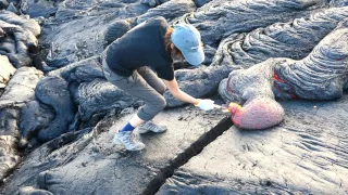 Kilauea lava flow "cooking", March 2, 2017