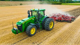 Búza tarlóhántás 🌾 John Deere 8320R + KÜHNE KNT-770 nehéztárcsa + KNU "U" profilos hengersor