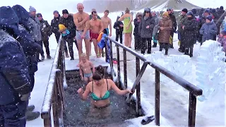 КРЕЩЕНИЕ 2020 в СИБИРИ! Orthodox bathin Epiphany