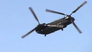 Royal Air Force Chinook HC2 Solo Display @ RIAT 21-07-2013