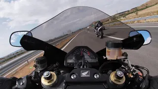 Cbr 1000rr vs Gsxr 750