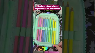 Preparándome para el primer día de clases vs el resto del año #primerdiadeclases #clases #estuche