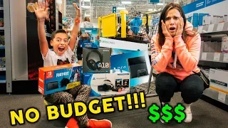 NO BUDGET AT BEST BUY! **EVERY KID'S DREAM** | The Royalty Family