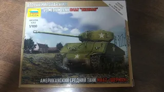 Zvezda M4A2  Sherman Tank 1/100