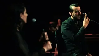 Cem Adrian & Özlem Çelik - Ben Seni Sevdiğimi (Live)