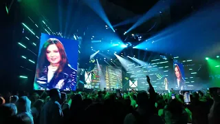 Юлия Савичева - Москва-Владивосток (live) Дискотека МузТВ Золотые Хиты (2022)