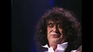 Led Zeppelin and Aerosmith perform at the 1995 Rock & Roll Hall of Fame Induction Ceremony