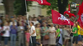 Iškilmingas valstybės vėliavos ir istorinės vėliavos pakėlimas | 2020 07 06