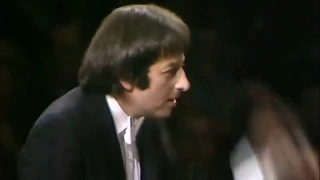 André Previn conducts Leonard Bernstein’s “Candide” Overture