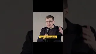 Fragment występu pt. "Opcja jest tego typu" całość na kanale Stand-up Polska