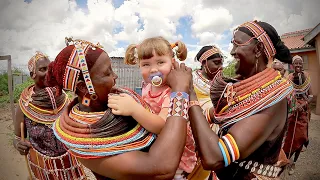 Laura is popular! Giving water filters to families in north Kenya VLOG