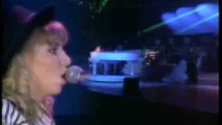 Debbie Gibson Foolish Beat live in Pittsburgh
