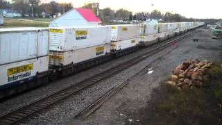 BNSF 7513 "Z" train at La Plata, Mo.