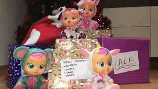 #Bebés llorones abren regalos de Navidad de Papá Noel, Santa Claus y Reyes Magos. Lágrimas mágicas.