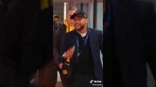 Neymar arriving the stadium dancing with a speaker (rare moment) sound on