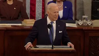 Biden cheers Ford, GM electric vehicle investments in State of the Union