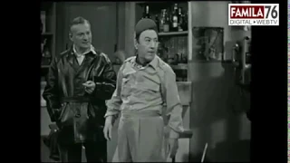 "Stazione di servizio", commedia teatrale con Erminio Macario, A.Rizzo e M. Martana (1975)