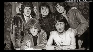 Spooky Tooth - I Am The Walrus (1970 The Beatles Cover)