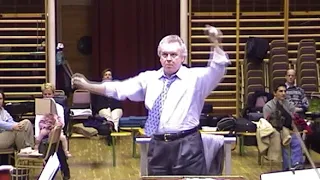 Yuri Simonov in rehearsal (2002), Borodin: Polovetian Dance (THE BEST)