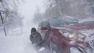 Etats-Unis : une tempête hivernale d'une rare intensité balaie le pays, des records de froid battus