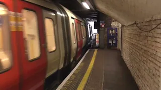 Hammersmith & City Line S7 Stock 21419 Arriving Farringdon