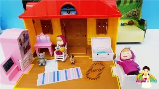 MASHA AND THE BEAR House Playset Toys Dolls House Unboxing Video -  Mascha und der Bär Unboxing