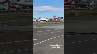 Qantas Airways A330-200 Landing at Sydney Airport