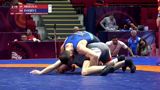 1/8 FS - 74 kg: A. ANDRUSE (EST) v. Z. KHADJIEV (FRA)