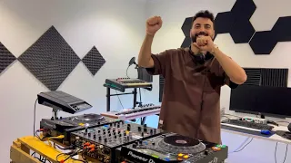 MY NEIGHBORS WILL HATE ME - Jad Halal Live DJ SET from home studio