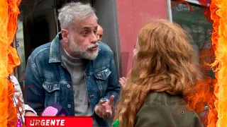 Una mujer le pegó a Jorge Rial a la salida de la radio mientras hablaba con Los Socios