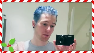 DYEING MY HAIR PURPLE AND BLUE!! | Vlogmas