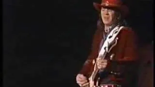 Stevie Ray Vaughan in Tokyo "Cold Shot"