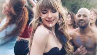 Cécilia Cara - PARIS-BOGOTA (Official Music Video)