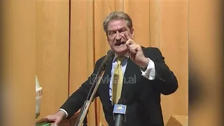 Berisha miting në Kukës, prezanton kandidatin për deputet të këtij qarku - (9 Prill 2005)