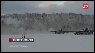 Мотострелковая бригада Северного флота отработала стрельбу на «арктических танках»