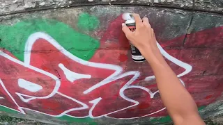 Graffiti RÁPIDO E REGISTRADO - Procurando Muros