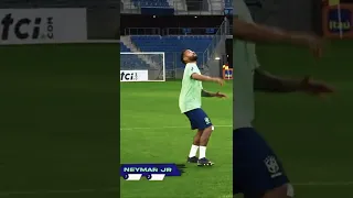 Neymar just casual controlling a 35 meter high ball.. Brazil team challenge
