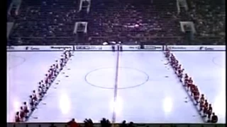 Soviet Union vs Canada 1972 [Game 7] Canada & USSR Anthem