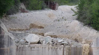 Illgraben 29.05.2017 - Lave torrentielle, Murgang, debris flow- Part 1 minute 0-10