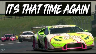 12 minutes of me trying to survive this Notorious GT7 race