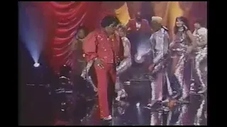 James Brown Performs on Arsenio Hall Final show (1994)