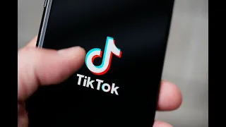 TikTok hand signal saves abducted teen's life