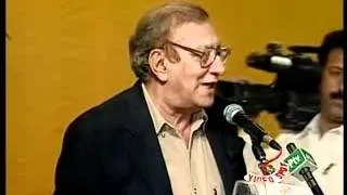 Ahmad Faraz-Mushaira 2004 Karachi.flv