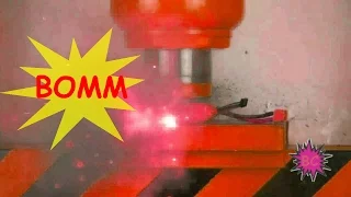 INCREDIBLE EXPERIMENT!!!Crushing some batteries with hydraulic press