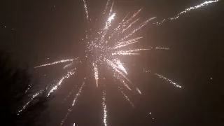 Mooie doos vuurwerk, jonge! - Eindhoven 31-12-2010