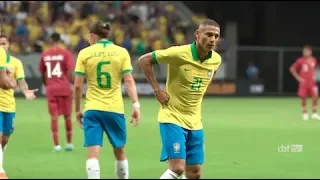 Richarlison está com caxumba e desfalca a Seleção Brasileira na Copa América