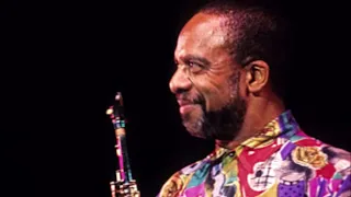 Grover Washington Jr Live at the Museum Of Art Plaza, Philadelphia - 1987 (audience audio recording)