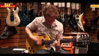 Gibson - 2014 Les Paul Melody Maker Demo at GAK