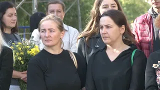 Шосткинська громада попрощалася з двома Героями, захисниками України